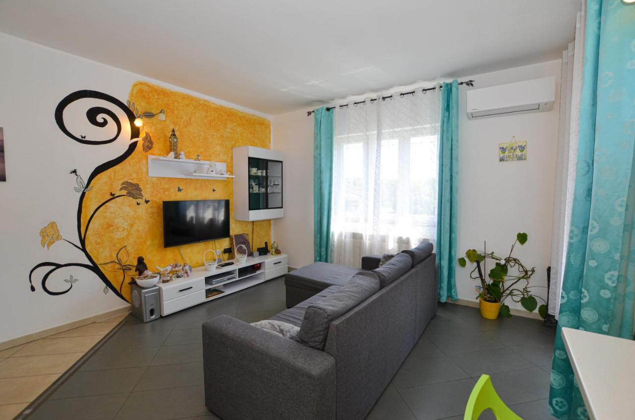 Apartment Noemi & Ana *
